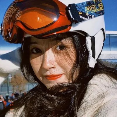 首次亮相